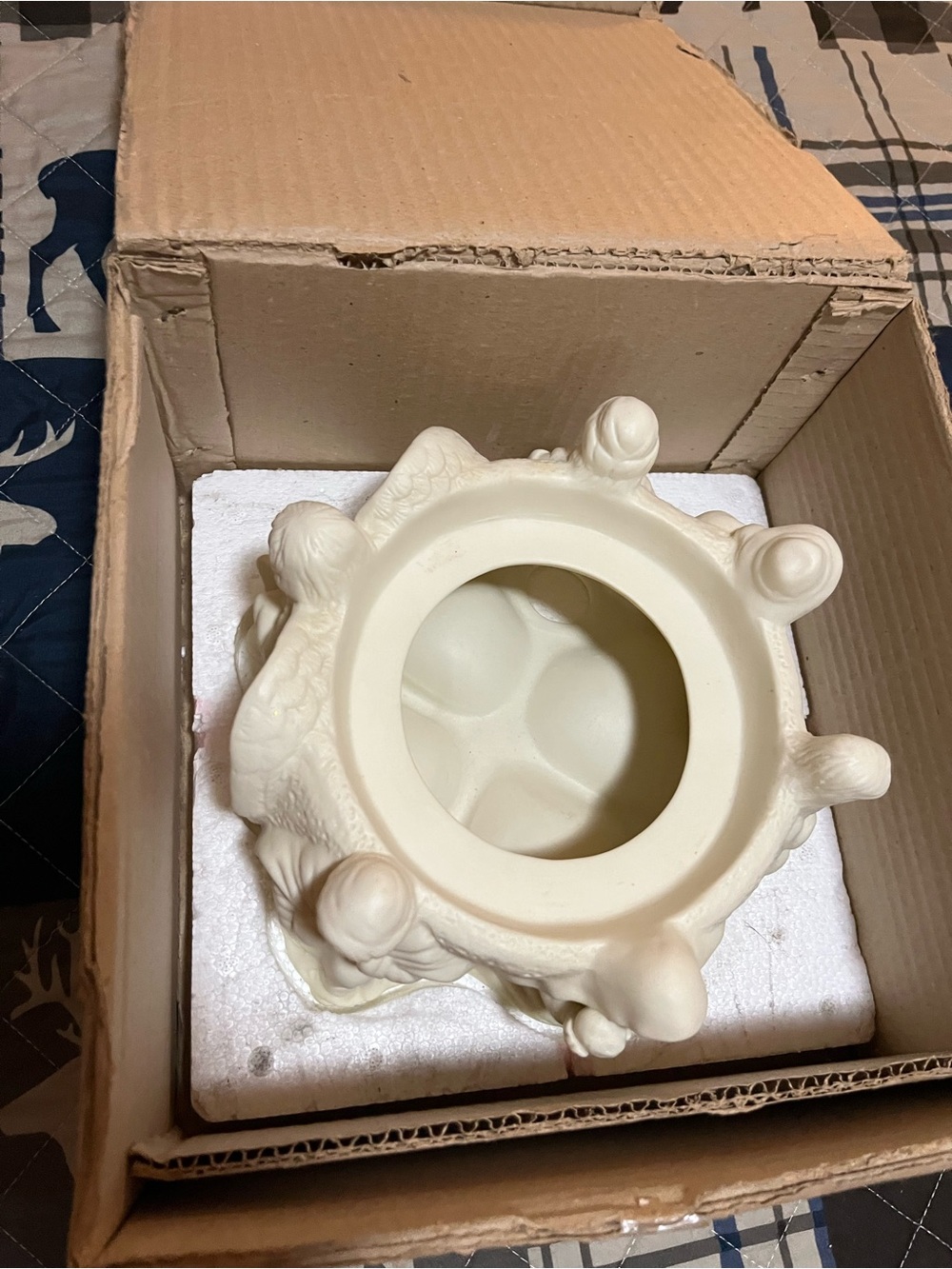 NIB RARE NATIVITY CIRLE CANDLE HOLDER - Picture 9 of 9